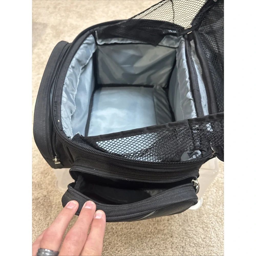 River Road Motorcycle Bag Sissy Bar Textile Bag Black Bag EXCELLENT w/Rain Cover
